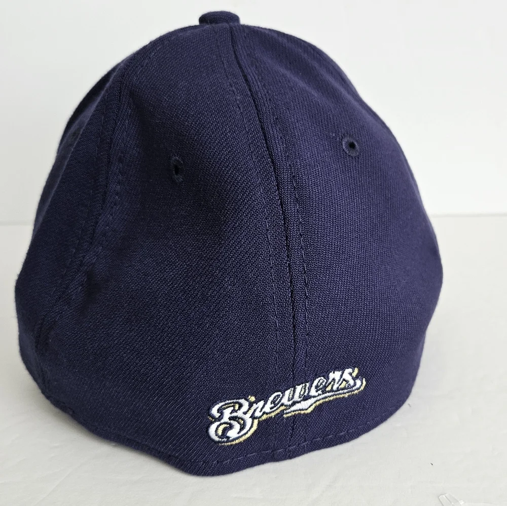 New‎ Milwaukee Brewers Hat MLB Baseball New Era Classic 39THIRTY Cap Size M/L